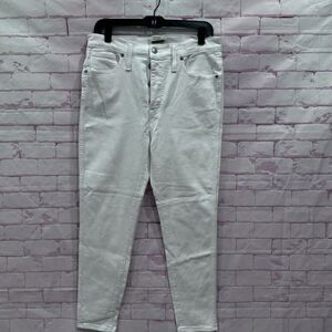 Madewell white 10" high‎ rise skinny crop size 31